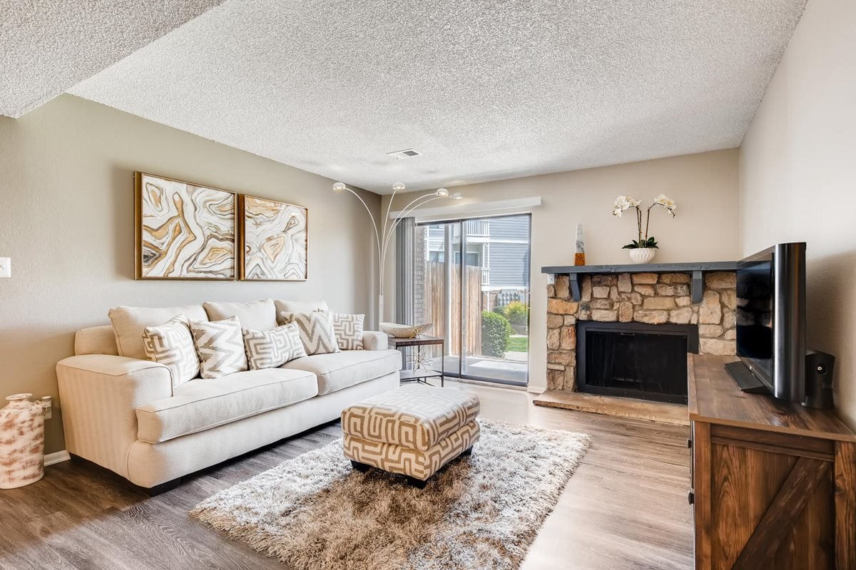 Villas At Holly Apartments